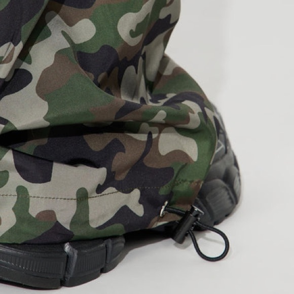 🆕 FASHION NOVA Obey The Rules Camo Windbreaker Jogger - Olive/combo medium nwt - Picture 5 of 5